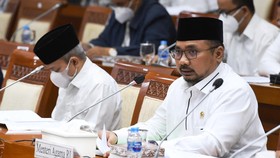 img-title Menag: Calon Jemaah Haji Lunas Tunda 2020 Tak Perlu Tambah Biaya