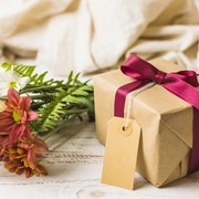 Pentingnya Self Reward Jangan Pilih Hadiah yang Merugikan, Cek Yuk!