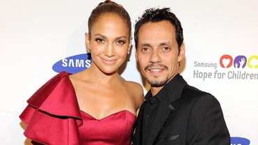 img-title Setelah Ben Affleck, Jennifer Lopez Kini Nongkrong Bareng Mantan Suami