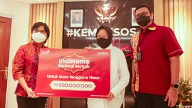 IndiHome Salurkan Donasi Buat Korban Bencana di NTT