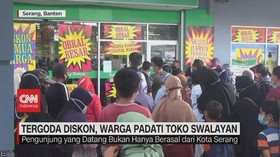 VIDEO: Tergoda Diskon, Warga Padati Toko Swalayan