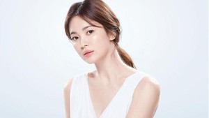 Terungkap Tarif Endorse Song Hye Kyo, Capai Rp 6,8 Miliar Sekali Posting!