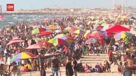 VIDEO: Pantai Gaza Ramai Usai Israel-Hamas Gencatan Senjata
