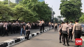 Jelang Pelantikan Pegawai, Gedung KPK Dijaga Ratusan Aparat