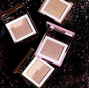 Tampil Glowing dengan Rekomendasi Highlighter Lokal Ini