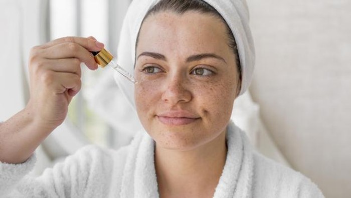 Rekomendasi 3 Serum Peptide yang Bikin Kulit Glowing dan Gak Kusut