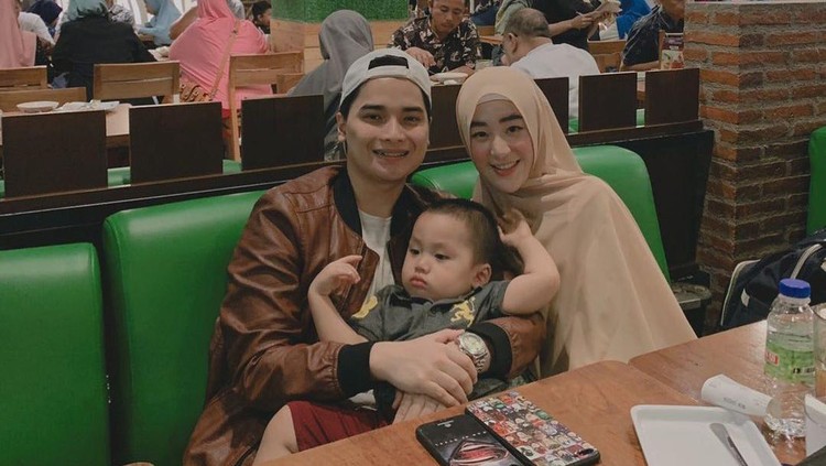 Kenangan Manis Alvin Faiz dan Larissa Chou Saat Makan Bareng