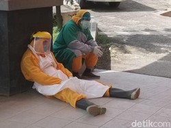 Cerita Pilu Nakes RI di Tengah Amukan COVID-19, Burnout-Alami Kekerasan