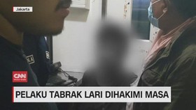 VIDEO: Pelaku Tabrak Lari Dihakimi Massa