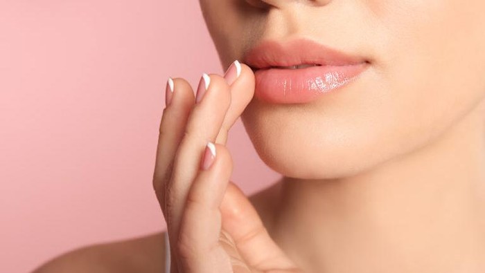 Rekomendasi 8 Masker Bibir Terbaik, Ampuh Mencerahkan dan Melembabkan Bibir