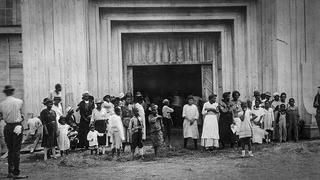 FOTO: Potret Sejarah Kelam Pembantaian Ras di Tulsa