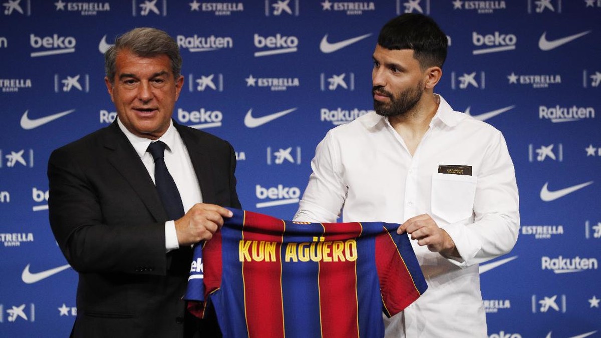 FOTO: Selamat Datang di Barcelona, Aguero!