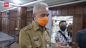 VIDEO: Ganjar Minta Lockdown Tingkat RT Untuk Tekan Covid-19