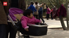 VIDEO: China Izinkan Penduduknya Punya 3 Anak