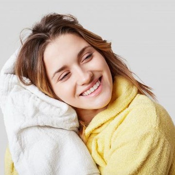 5 Pilihan Selfcare Terbaik yang Bisa Kamu Lakukan di Malam Hari