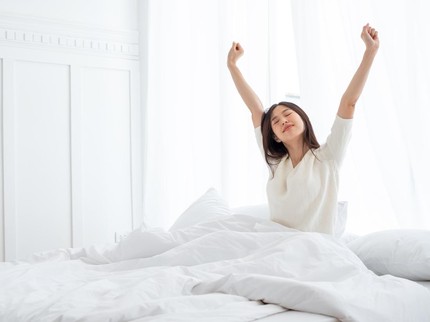 9 Kebiasaan Pagi Orang Sukses Dunia yang Bikin Bersemangat, Mudah Ditiru Bun