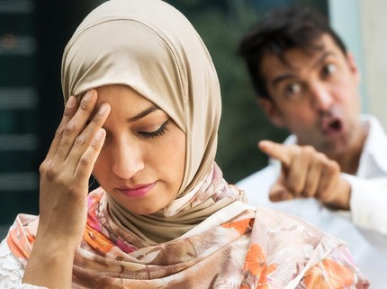 Aku Enggak Habis Pikir, Keluarga Suami Menjodohkannya dengan Sepupu Sendiri