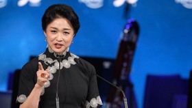 Dior Gandeng Transgender China sebagai Brand Ambassador