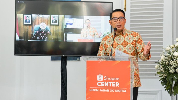 Gubernur Jawa Barat Ridwan Kamil mengapresiasi apa yang dilakukan oleh Shopee Indonesia, terkait dengan komitmen terhadap Usaha Mikro Kecil dan Menengah (UMKM).