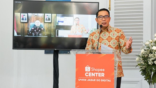 Gubernur Jawa Barat Ridwan Kamil mengapresiasi dan memuji langkah Shopee Indonesia yang memiliki komitmen terhadap UMKM.