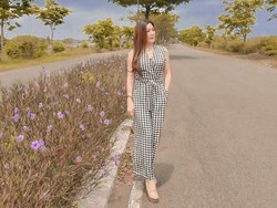 Sosok Ibunda Larissa Chou yang Cantik dan Modis