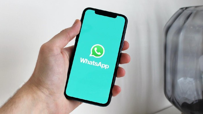 Tulisan WhatsApp Bisa Berwarna, Bagaimana Caranya?