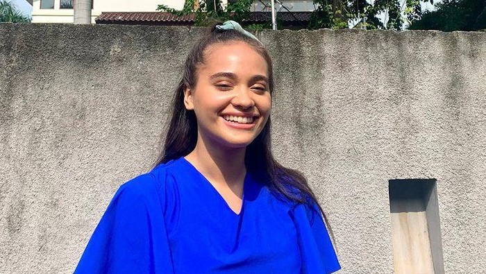 Kenalan dengan Aurora Ribero, Artis yang Lagi Dekat dengan Alvy Xavier Anak Susi Pudjiastuti