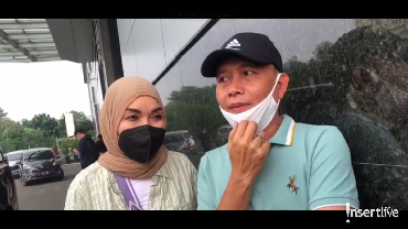 img-title Anak KD Alami Trauma, Orang Tua Ayu Ting Ting Diadukan ke KPAI