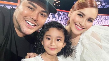 img-title Ketemu Bilqis Anak Ayu Ting Ting, Ivan Gunawan Mendadak Kaku