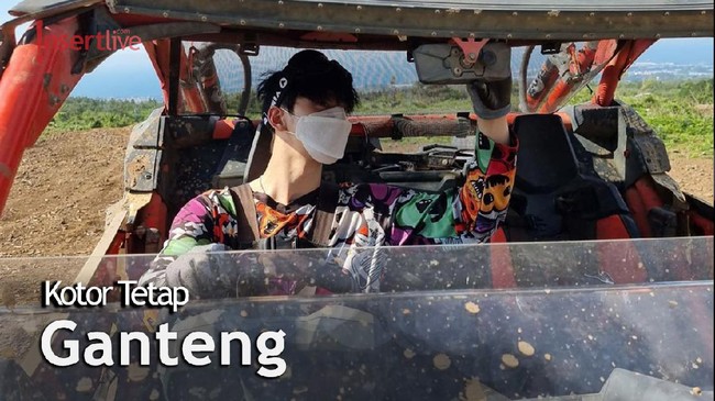 Berani Kotor, Cha Eunwoo Bagikan Momen saat Main Off-Road