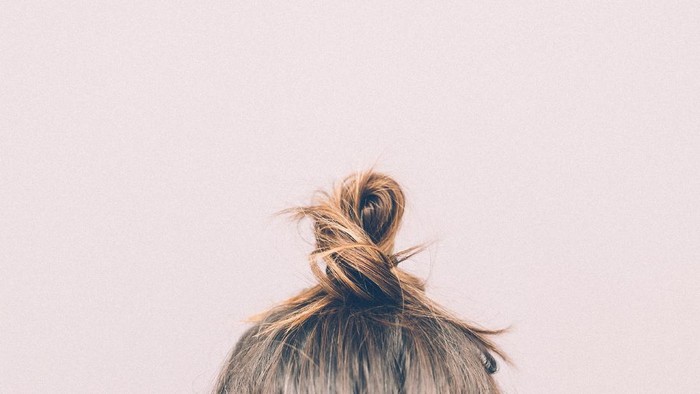Dilanda Bad Hair Day? Selamatkan Harimu dengan 6 Style Rambut Ini