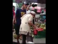 Viral Video Diduga Preman Pukul Pria Tua di Medan, Polisi Turun Tangan