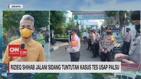 VIDEO: Rizieq Shihab Jalani Sidang Tuntutan Tes Usap Palsu
