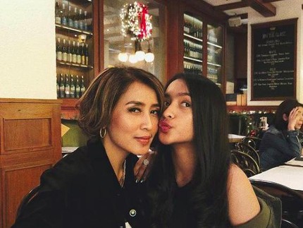 7 Potret Istri dan Putri Bungsu Dede Yusuf, Sama-sama Cantik