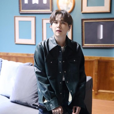 SUGA BTS Positif Covid-19, Lekas Sembuh Lil Meow Meow!