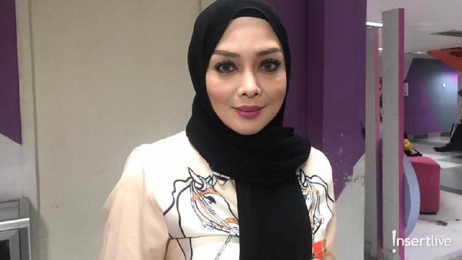 TERRY PUTRI