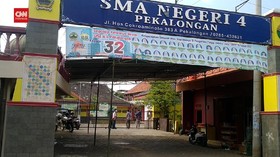 VIDEO: 37 Guru SMA Positif Covid-19, Sekolah Ditutup