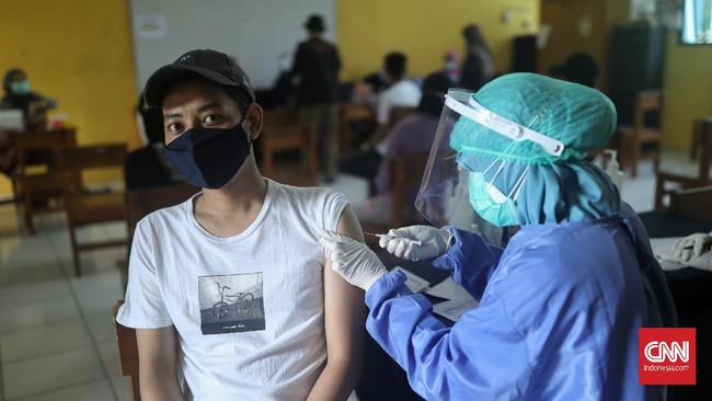 Ahli Virologi dan Molekuler Biologi UNUD Prof. I Gusti Ngurah Mahardika memastikan semua vaksin yang disuntikkan kepada masyarakat sudah diuji dan aman.