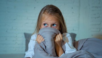 PENGARUH RASA TAKUT PADA PERKEMBANGAN ANAK
