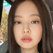 Alis Natural ala Idol K-Pop dengan 4 Eyebrow Kit Korea Ini