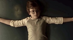 Kisah Nyata di Balik Kasur Air dalam The Conjuring 3