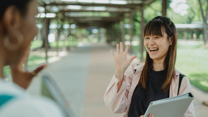 Anti Malu-maluin, Ini 6 Cara yang Bisa Kamu Lakukan Saat Lupa Nama Orang