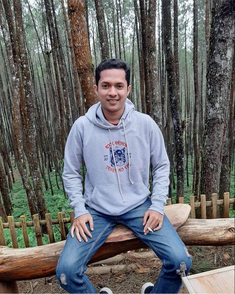 Mantan Nadya Mustika Pamer Kemesrran Mantan kekasih Nadya Mustika sempat dikira jadi korban tikung Rizky DA, namun kini ia telah berbahagia. Yuk kita intip potretnya!