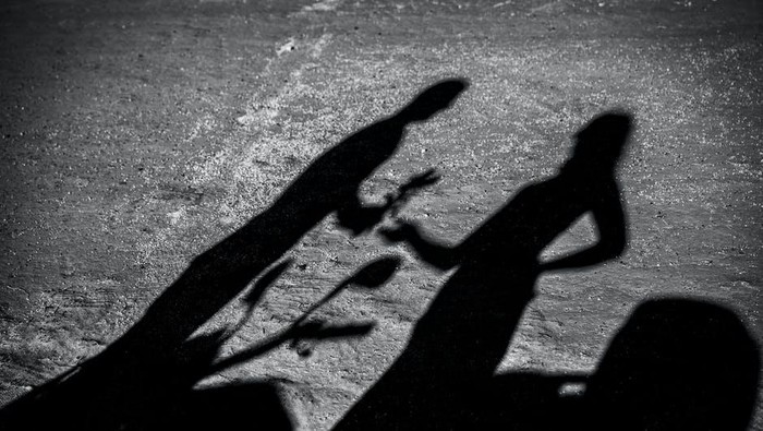 Tak Hanya Khilaf, Ini Motif Kuat Seseorang Putuskan Berselingkuh Diam-diam