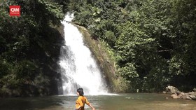 VIDEO: Lihat Yuk Pelangi di Air Terjun Liawan di Mamasa
