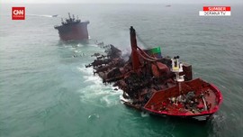 VIDEO: Dampak Kapal Terbakar, Laut Sri Lanka Mulai Tercemar