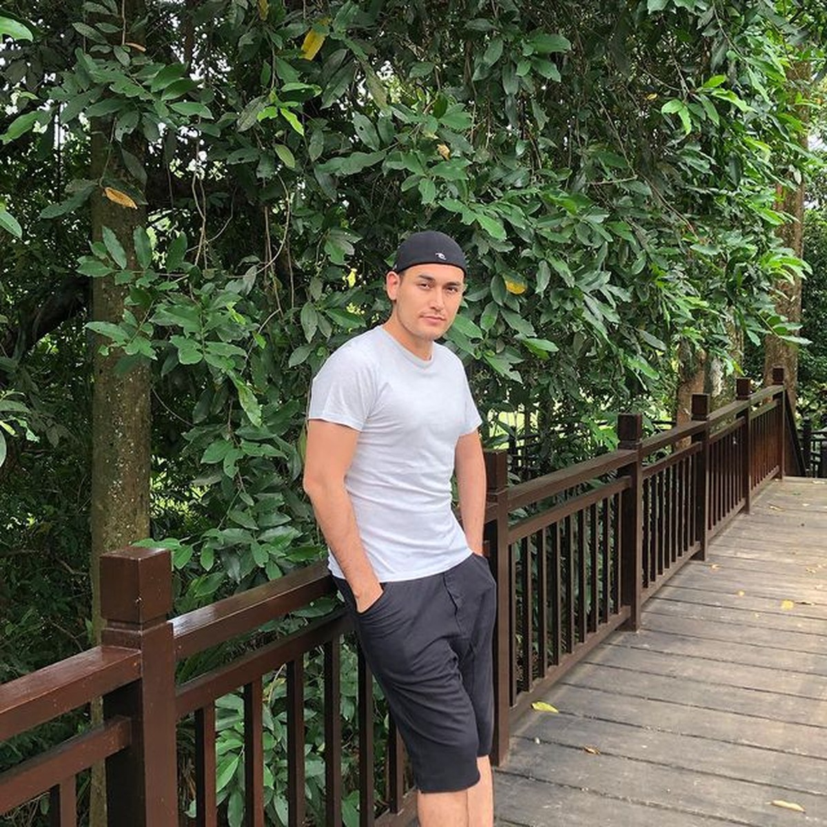 Arifin Putra mengakui bahwa ia adalah penyandang disabilitas ringan&period; Yuk kita intip potretnya&excl;