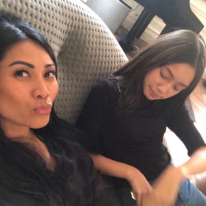 <p>Kirana Cipta Montana Sasmi lahir pada 8 November 2007 di Paris. Kini usianya telah mengunjak 14 tahun, lho. (Foto: Instagram @anggun_cipta)</p>