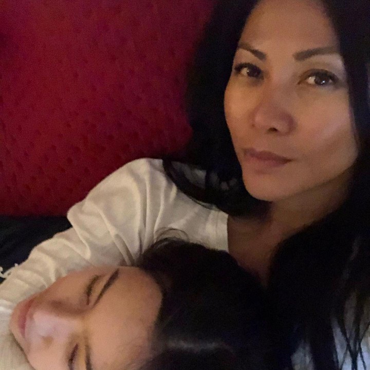 <p>Dalam pernikahan Anggun C. Sasi dengan Cyril Montana, keduanya dikaruniai seorang putri yang diberi nama Kirana Cipta Montana Sasmi, Bunda.  (Foto: Instagram @anggun_cipta)</p>