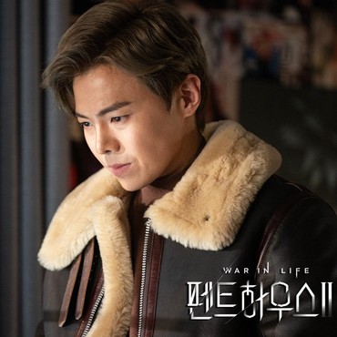 Logan Lee Muncul Lagi di 'The Penthouse 3', Penonton Heboh